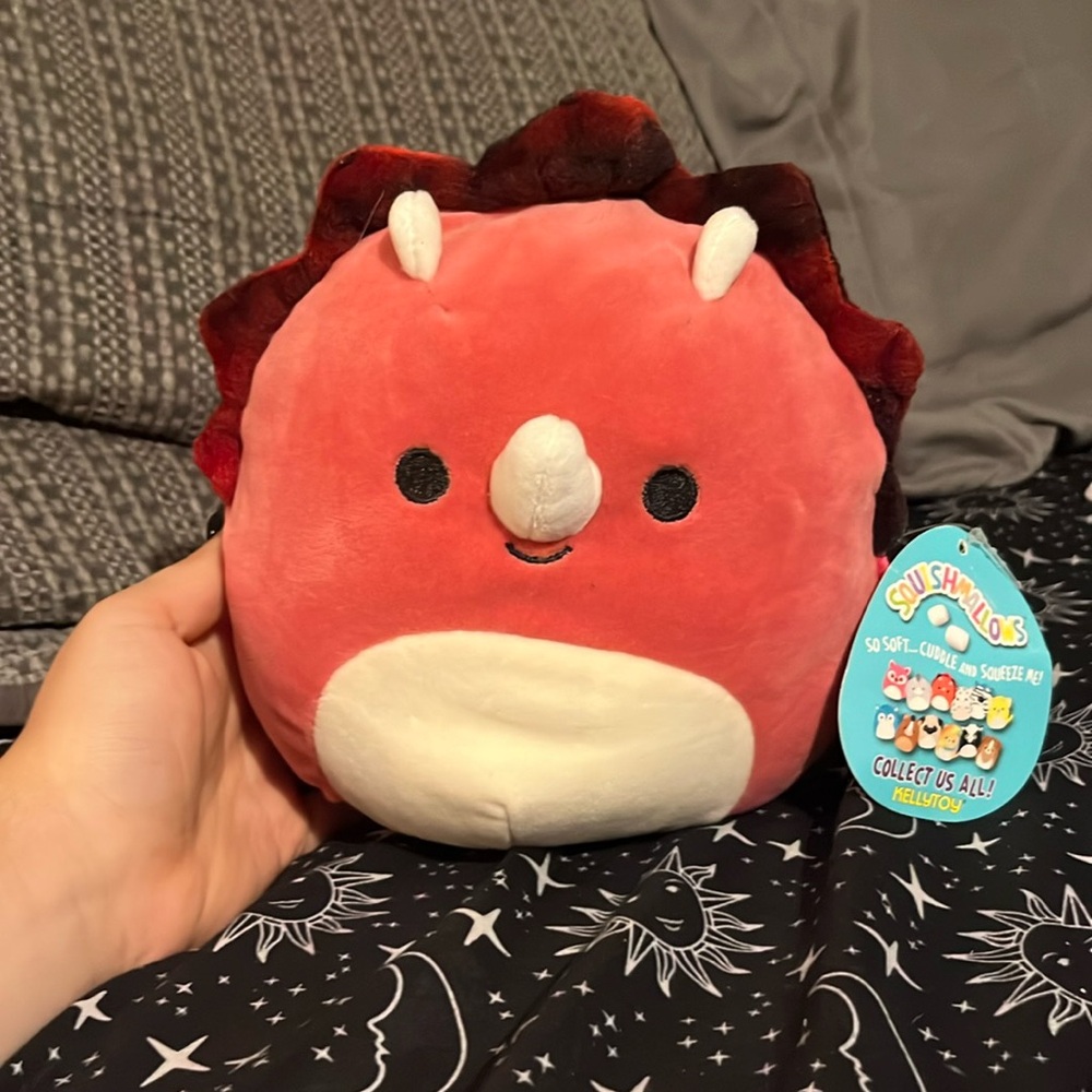 Triceratops squishmallow